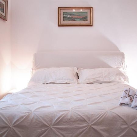 Luxury Bnb Pisacane Appartement Bari Buitenkant foto
