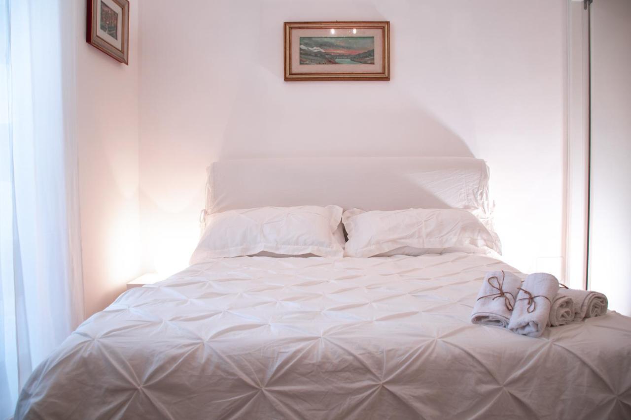 Luxury Bnb Pisacane Appartement Bari Buitenkant foto
