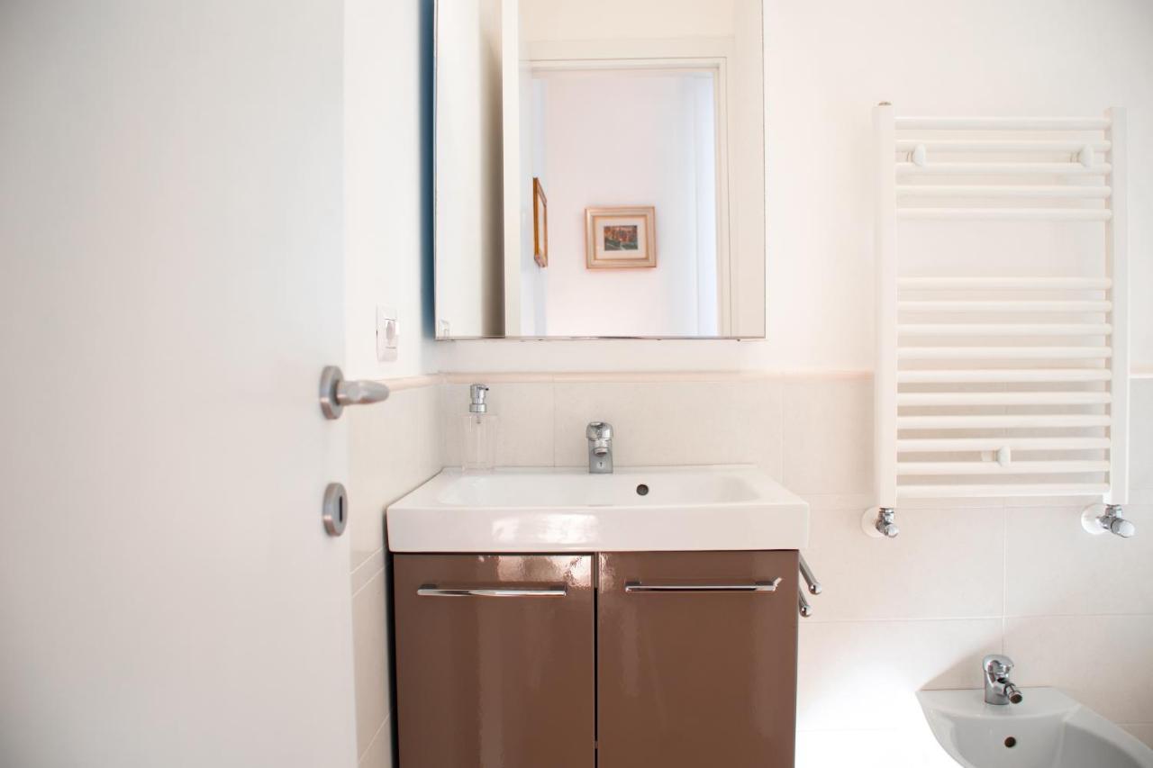 Luxury Bnb Pisacane Appartement Bari Buitenkant foto