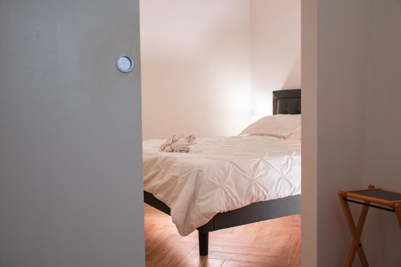 Luxury Bnb Pisacane Appartement Bari Buitenkant foto